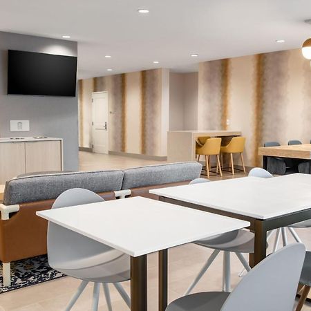 Towneplace Suites By Marriott Madison West, Middleton Bagian luar foto